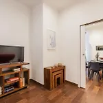 The Best Rent -Cozy Two Bedroom Apartment Near Vatican City