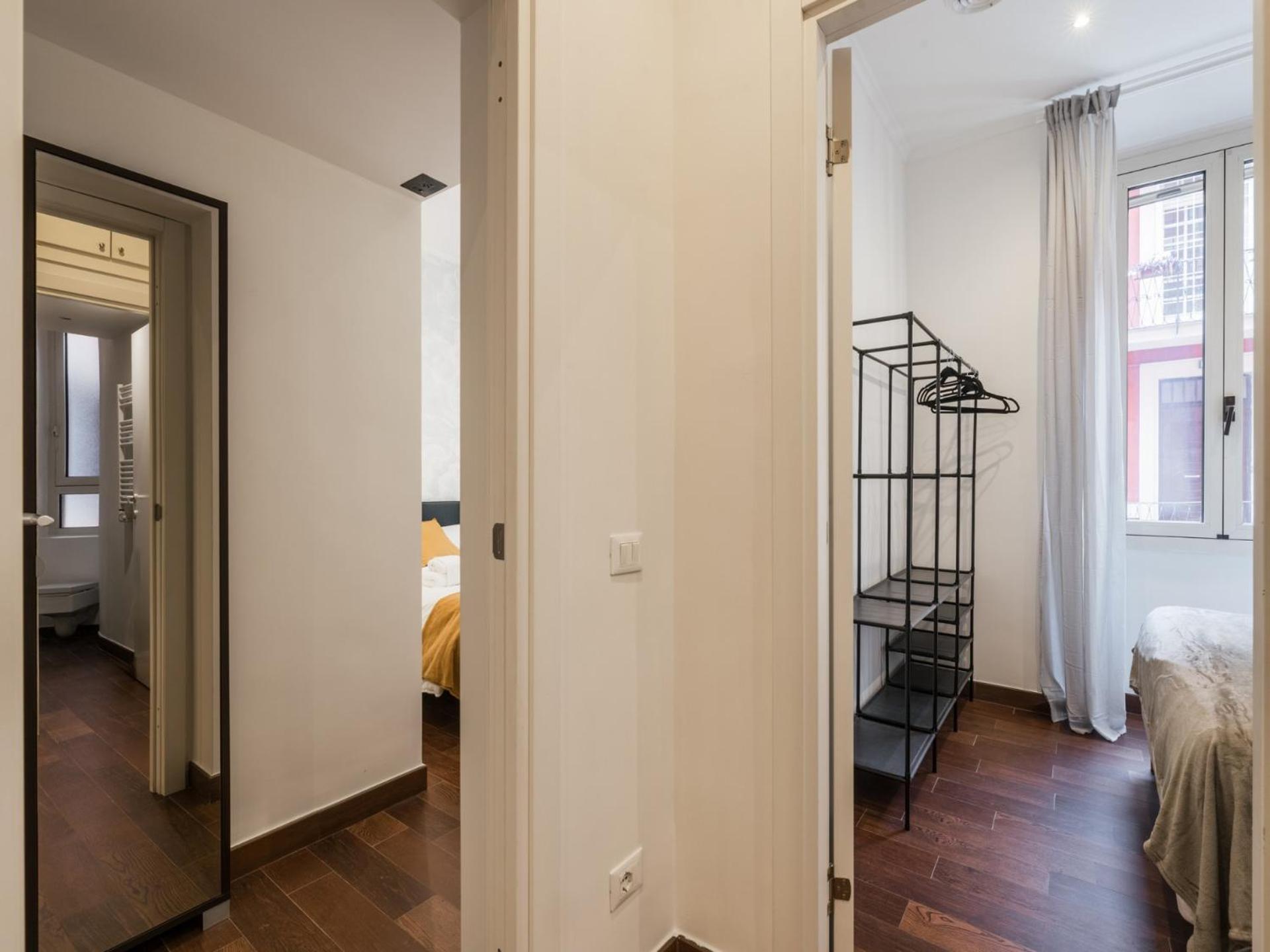 The Rent -cozy Two Bedroom Near Vatican Apartment *